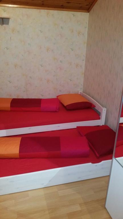 Chez Plaschy Villa Salgesch Екстериор снимка